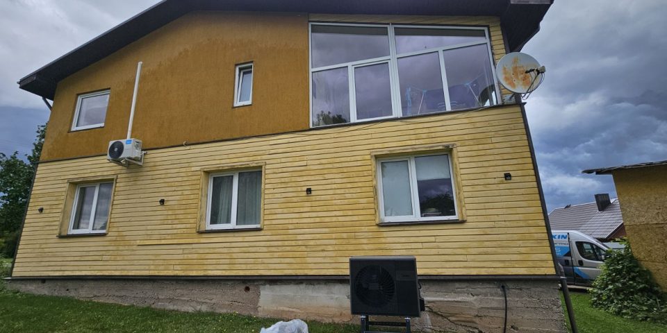 Šilumos siurblys radiatoriams: kaip išsirinkti ir pritaikyti esamai šildymo sistemai? 1 silumos siurblys radiatoriams